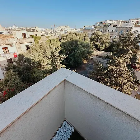 公寓 Beautiful Penthouse Outdoor Terrace Prime Location Saint Julian's