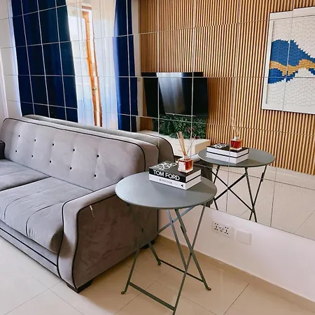 Beautiful Penthouse Outdoor Terrace Prime Location * Saint Julian's